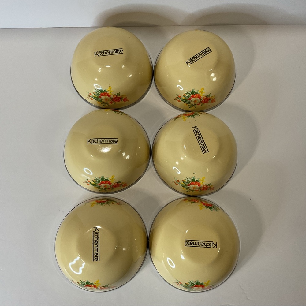 Vintage Kitchenmate MCM cream & orange floral enamel dessert bowls 4.5” - Picture 6 of 15